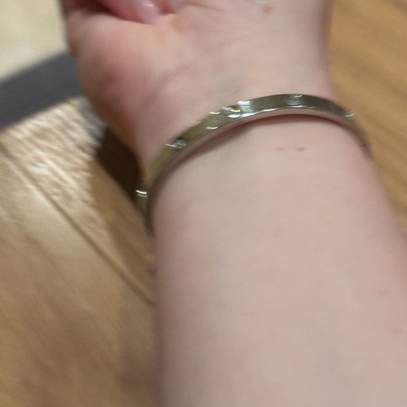 STUDDED BANGLE BRACELET - Picture 6 of 7